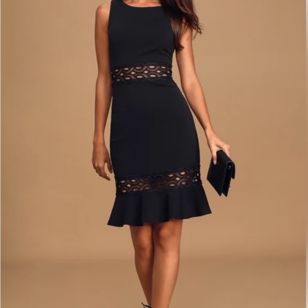 Lulu's Black Lace Midi Dress